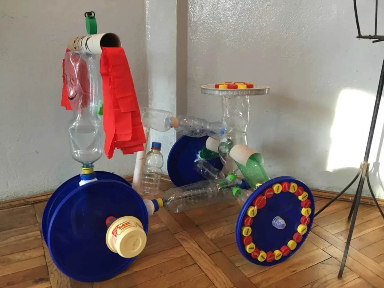 Zmień odpady w skarb! Upcykling i recykling DIY krok po kroku