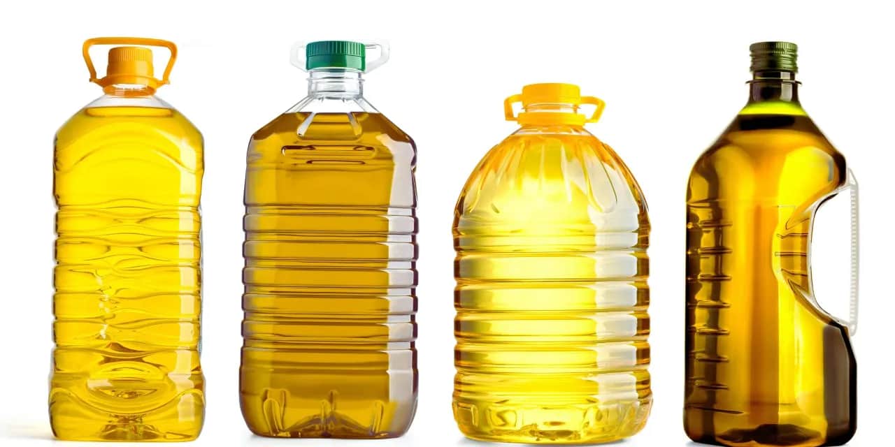 Gdzie wyrzucić butelkę po oleju? Prawdy i mity segregacji